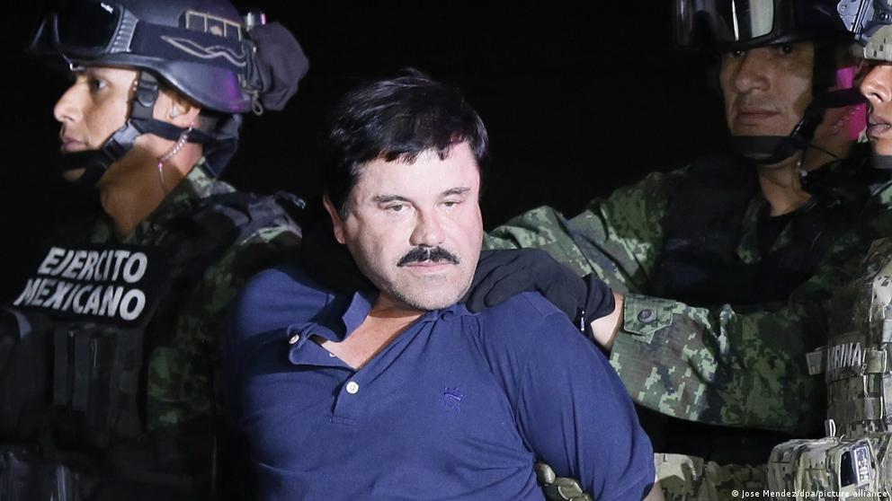 México entrega a EE.UU. a lugarteniente de El Chapo Guzmán / DW