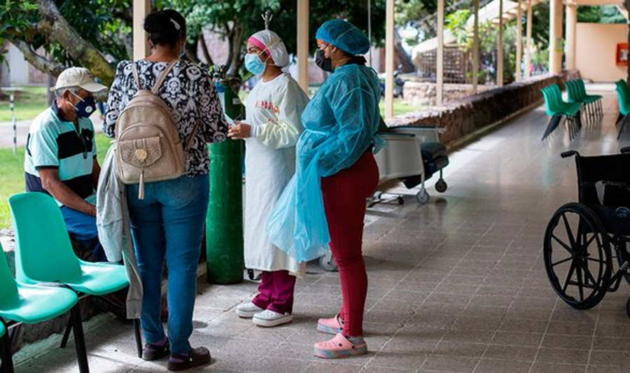 “Por ineficiencia” el Hospital El Tórax será intervenido, anuncia ministro de Salud / Proceso Digital